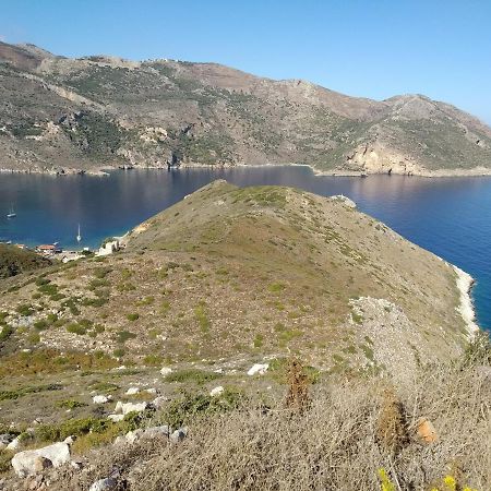 Panos Stone Tower Villa Paliros ภายนอก รูปภาพ